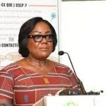 Madame Anne OULOTO menace les mouvements de grève qui se préparent.